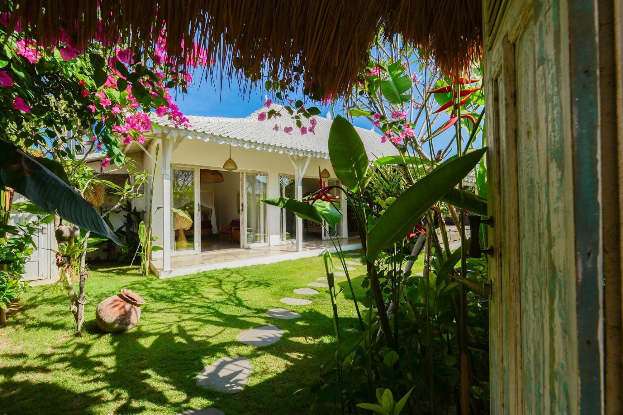 Vicolo Artvillas อูลูวาตู ภายนอก รูปภาพ